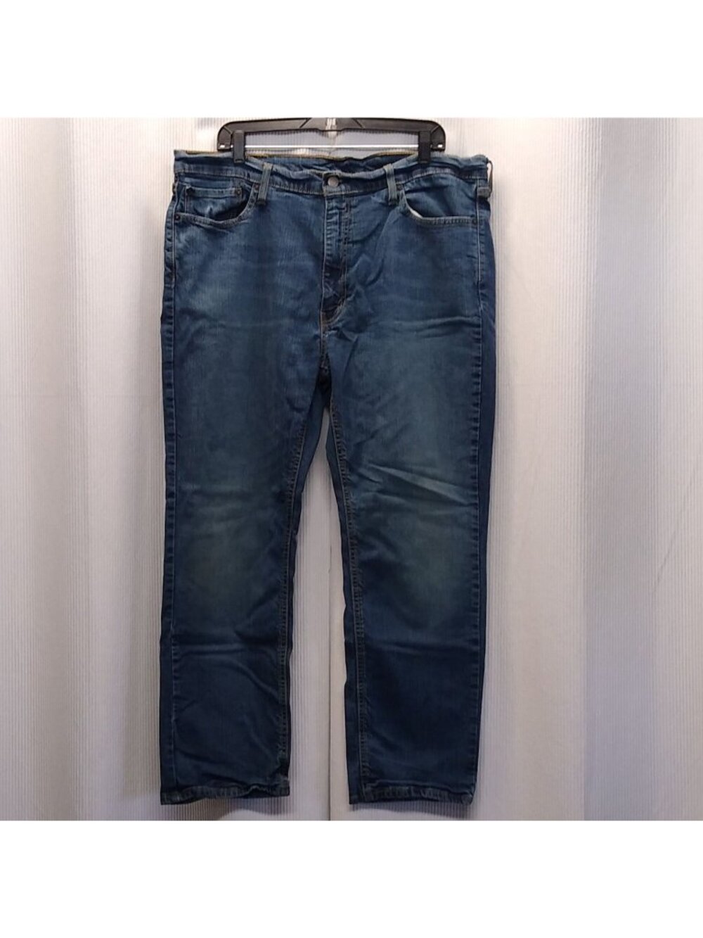 Levi's 541 Regular Fit Jean W 40 L 30 Medium Wash Faded Athletic Tapered Stretch